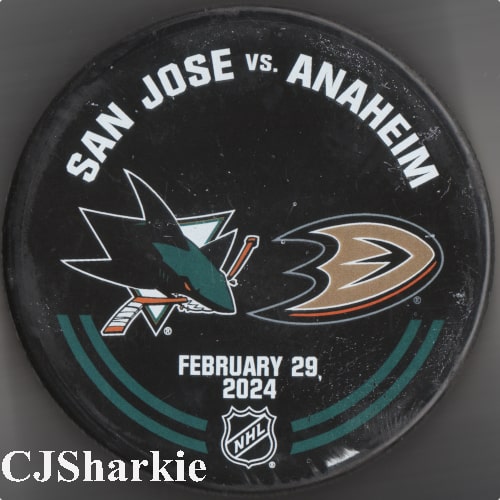 2023-2024 Warm-up Puck